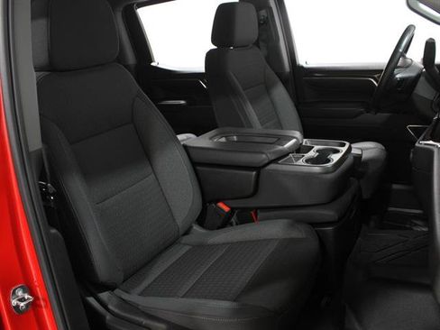 Used 2023 Chevrolet Silverado 1500 LT image 16