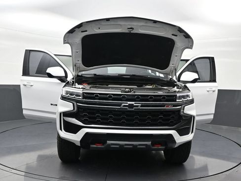 Used 2021 Chevrolet Suburban Z71 w/ Rear Media and Nav Package AWD/4WD image 37