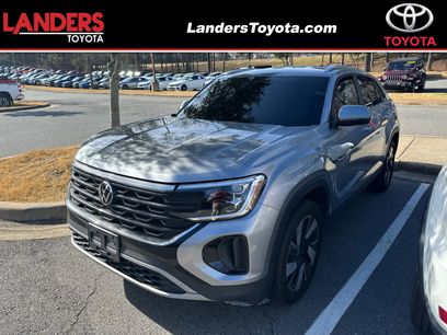 Used 2024 Volkswagen Atlas Cross Sport SE