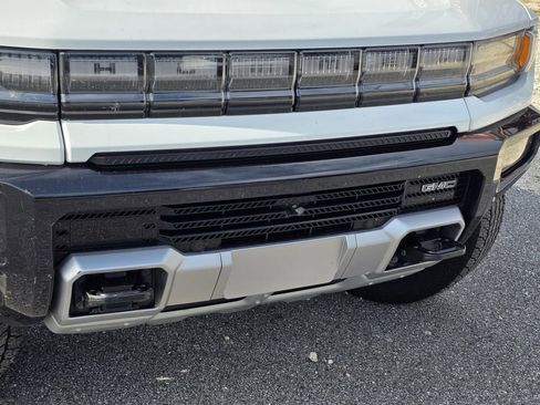 Used 2025 GMC Hummer EV 3X image 53