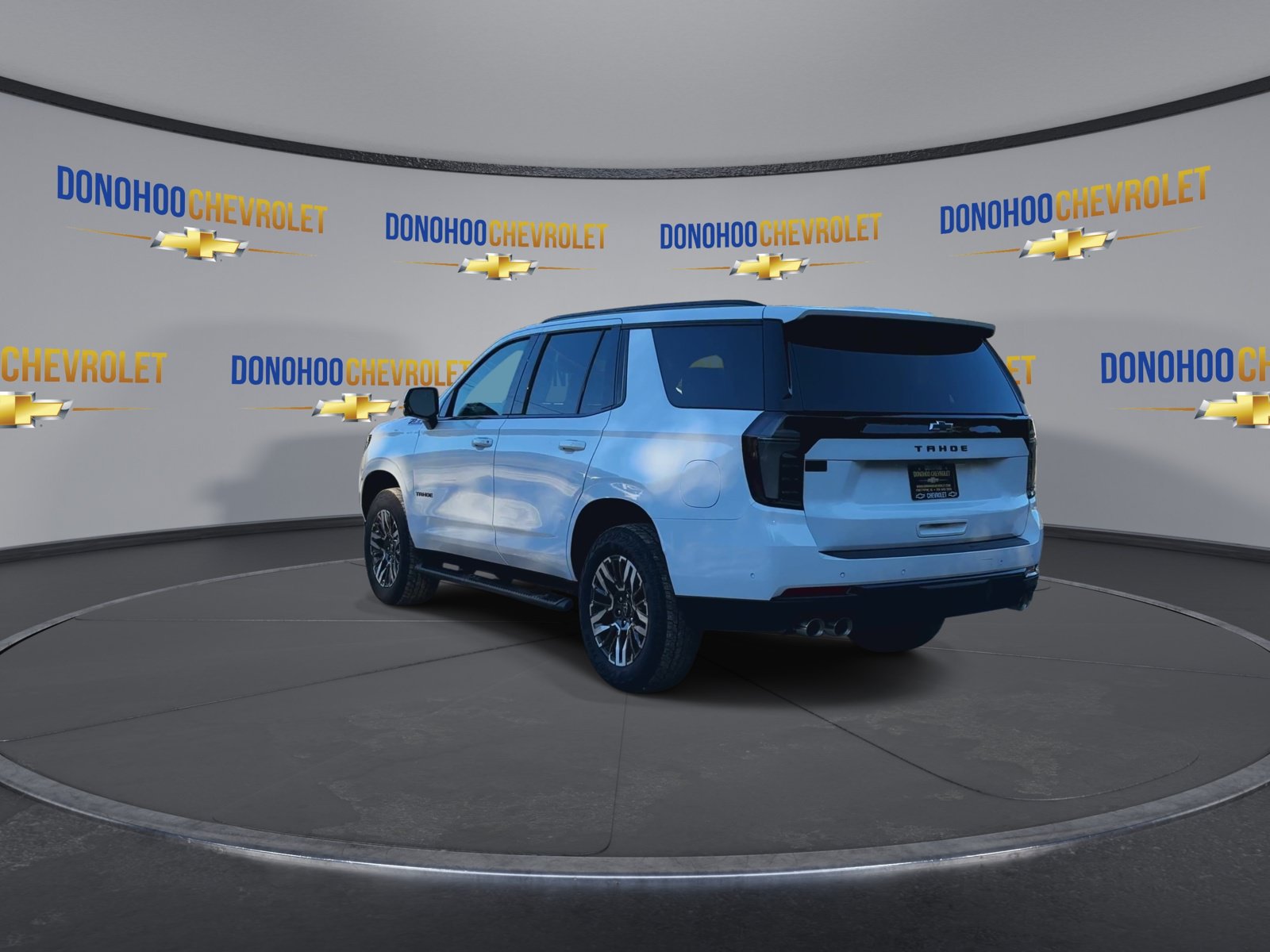 New 2027 Chevrolet Tahoe Z71 w/ Comfort Package AWD/4WD image 9