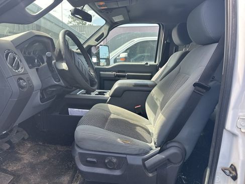 Used 2016 Ford F350 XLT w/ XLT Value Package image 7
