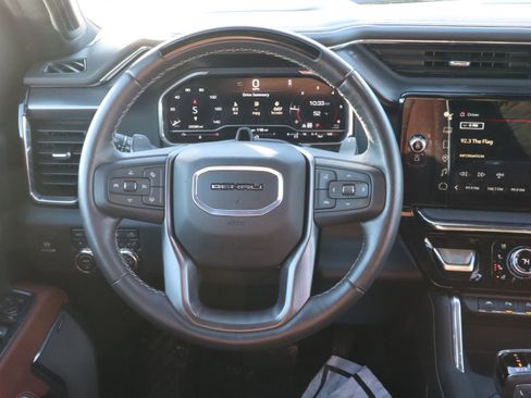 Certified 2025 GMC Sierra 1500 Denali Ultimate image 9