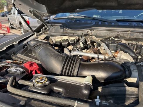 Used 2019 Ford F250 Lariat w/ Lariat Ultimate Package image 6