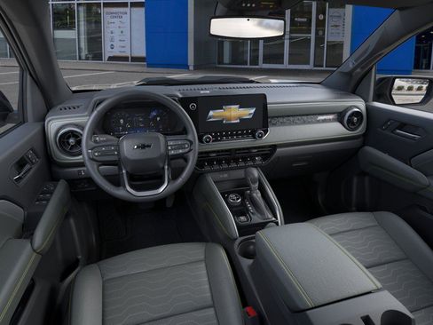 New 2026 Chevrolet Colorado ZR2 w/ Technology Package AWD/4WD image 15