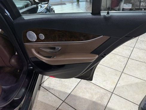 Used 2019 Mercedes-Benz E 300 E 300 RWD Sedan image 31