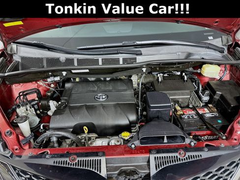 Used 2016 Toyota Sienna L image 33