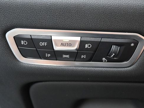 Used 2019 BMW X5 xDrive40i w/ Premium Package 2 image 16