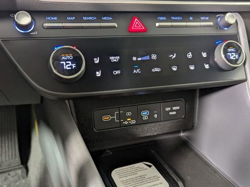 New 2026 Hyundai Sonata Limited FWD image 20