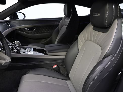 Used 2024 Bentley Continental GT AWD/4WD image 13
