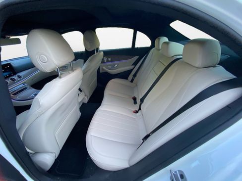 Used 2023 Mercedes-Benz E 350 4MATIC Sedan image 13