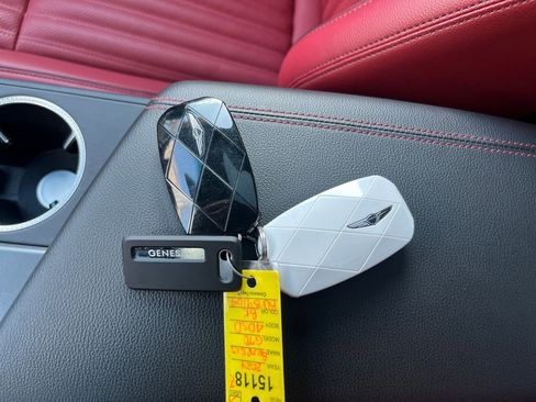 Used 2024 Genesis G70 2.5T w/ Sport Prestige Package image 31