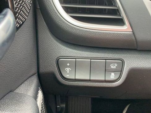 Certified 2025 Kia Seltos SX AWD/4WD image 23