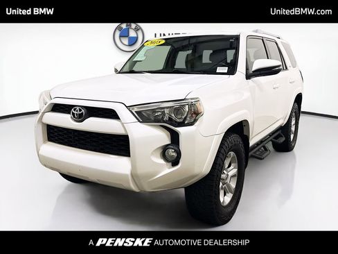 Used 2018 Toyota 4Runner SR5 Premium AWD/4WD image 1