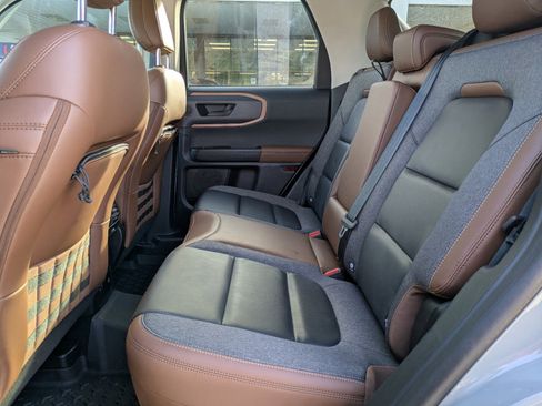 Used 2022 Ford Bronco Sport Outer Banks w/ Tech Package image 13