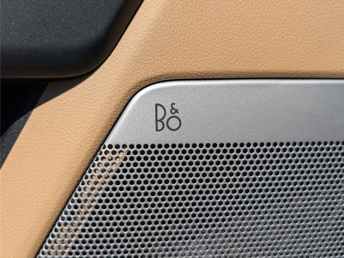 Used 2023 Ford F250 Lariat w/ Tremor Off-Road Package image 22