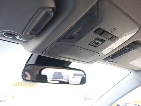 Used 2025 Toyota RAV4 XLE image 27