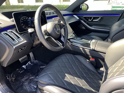 Certified 2025 Mercedes-Benz S 580 S 580 image 17