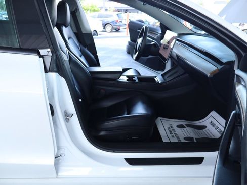 Used 2023 Tesla Model 3 Standard Range RWD image 35