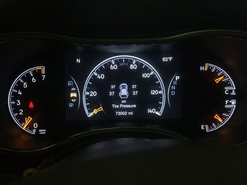 Used 2021 Jeep Grand Cherokee Limited w/ Luxury Group II image 23