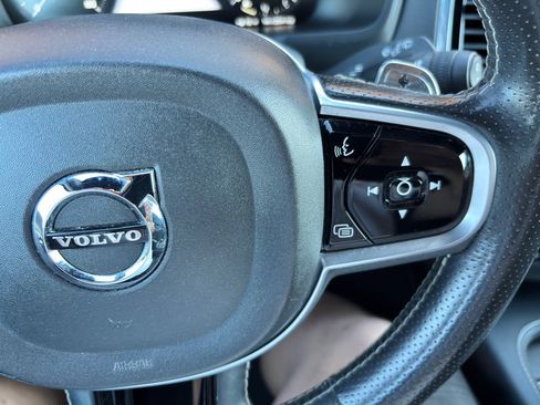 Used 2019 Volvo XC90 T6 R-Design w/ Advanced Package image 28