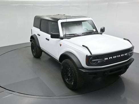 New 2026 Ford Bronco Badlands AWD/4WD image 34