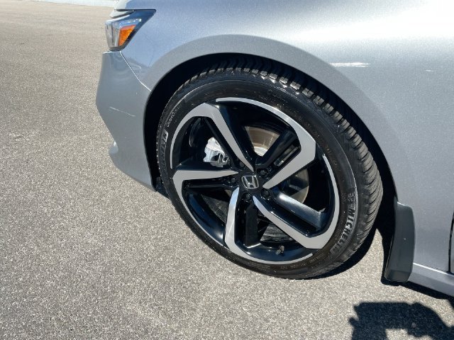 Used 2022 Honda Accord Sport image 8