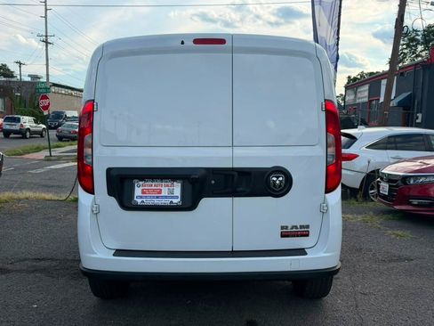 Used 2022 RAM ProMaster City Tradesman FWD image 7