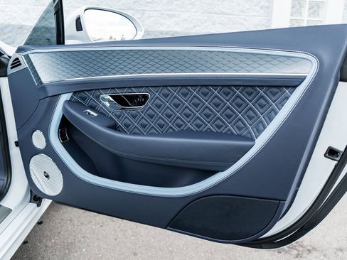 Used 2024 Bentley Continental GT Speed image 37