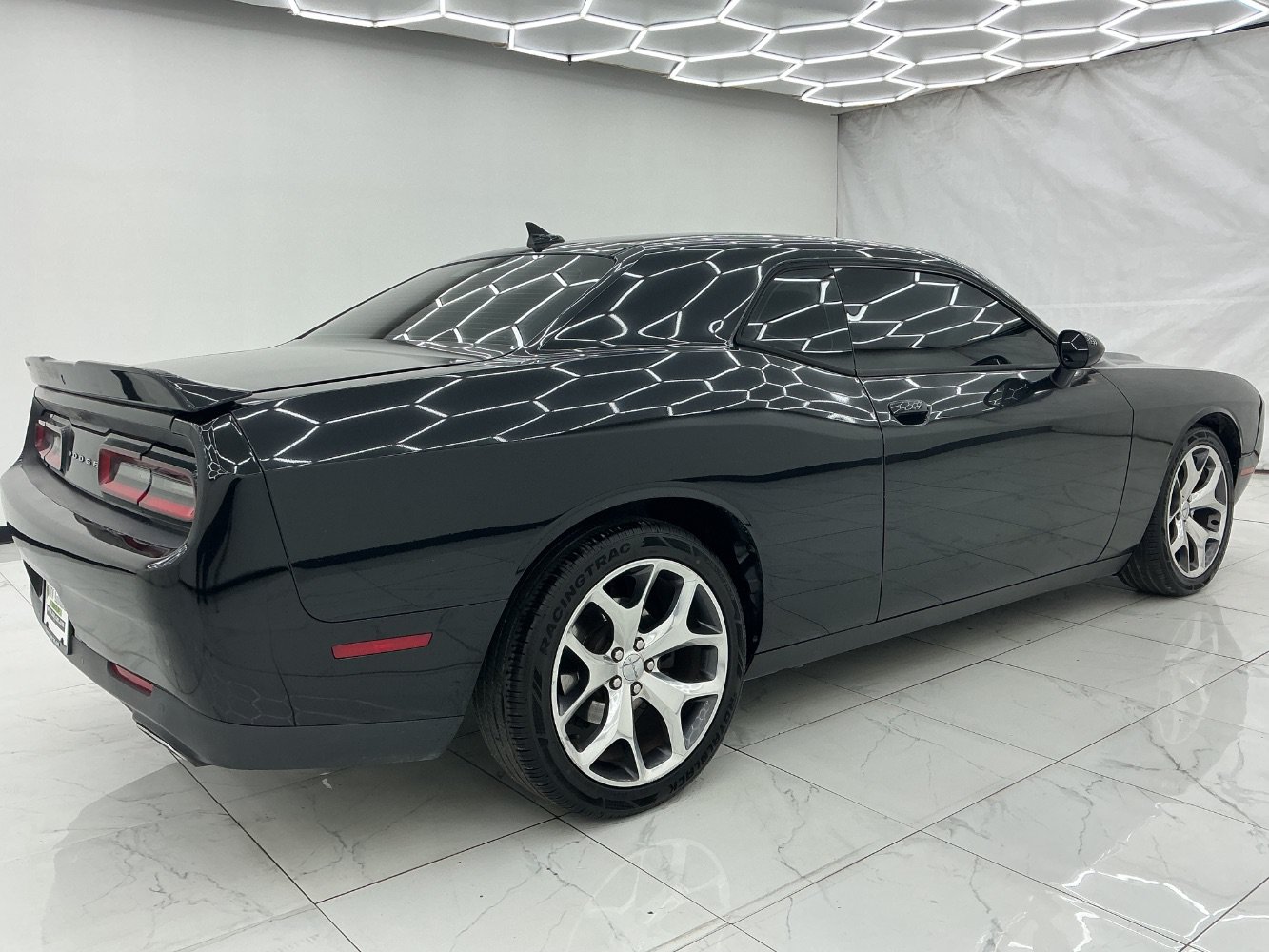 Used 2016 Dodge Challenger SXT Plus RWD image 11