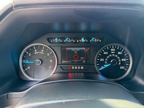 Used 2018 Ford F150 XLT w/ Equipment Group 302A Luxury image 11