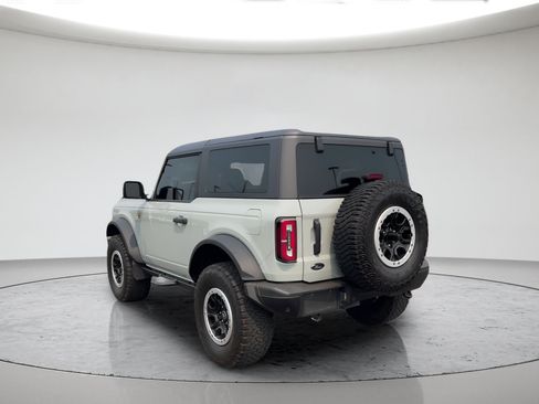 Used 2024 Ford Bronco Badlands w/ Sasquatch Package AWD/4WD image 9