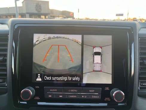 Used 2023 Nissan Frontier PRO-4X w/ Pro-4X Premium Package image 29