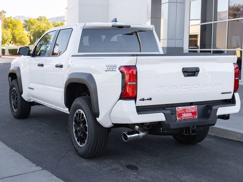 New 2026 Toyota Tacoma TRD Off-Road image 6
