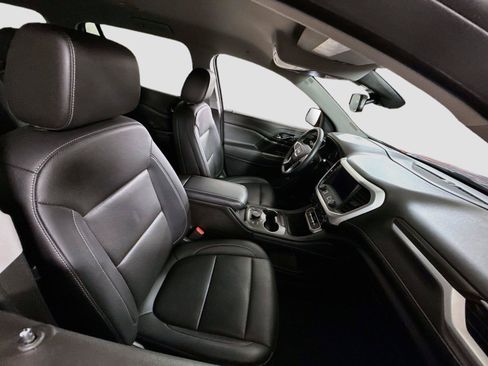 Used 2023 GMC Acadia SLT w/ Technology Package AWD/4WD image 23