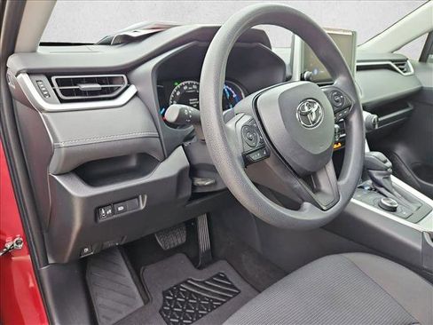 Used 2025 Toyota RAV4 LE AWD/4WD image 10