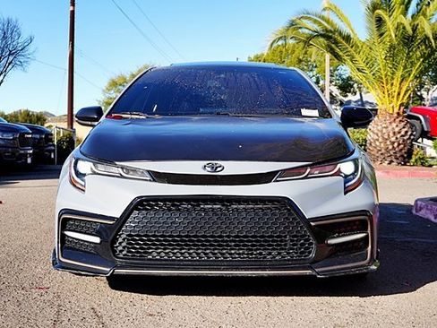 Used 2022 Toyota Corolla XSE image 5