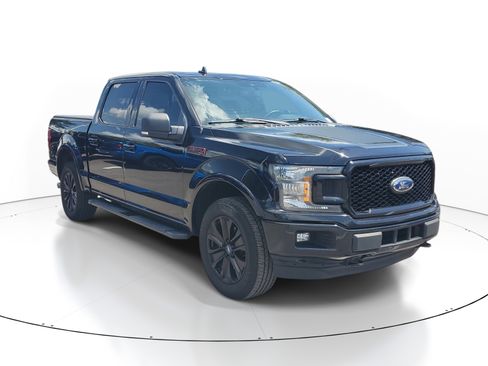 Used 2019 Ford F150 XLT w/ Equipment Group 302A Luxury AWD/4WD image 2
