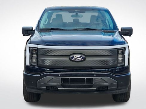 New 2025 Ford F150 Lightning Flash image 4
