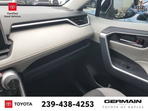 Certified 2025 Toyota RAV4 XLE w/ Convenience Package FWD image 34
