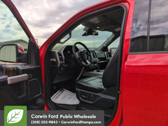 Used 2017 Ford F150 Lariat w/ Equipment Group 502A Luxury AWD/4WD image 9