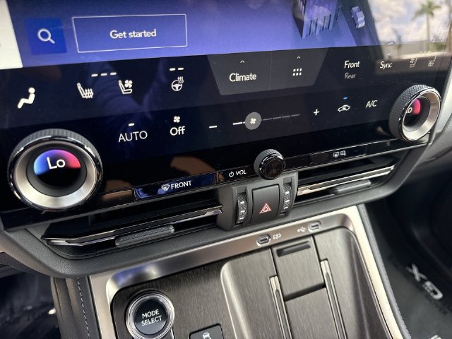 Certified 2025 Lexus GX 550 w/ Cold Area Package AWD/4WD image 19