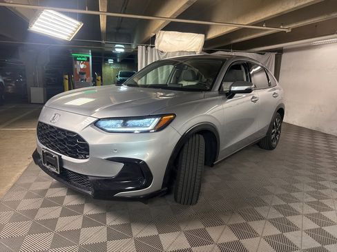 Used 2026 Honda HR-V EX-L image 3