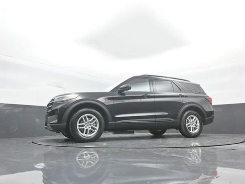 New 2026 Ford Explorer Active image 30