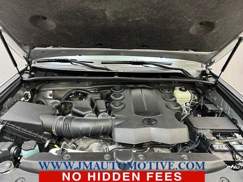 Used 2020 Toyota 4Runner TRD Off-Road Premium image 10