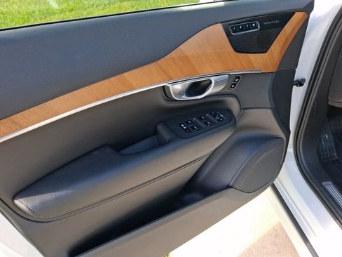 Used 2023 Volvo XC90 B6 Plus w/ Protection Package Premier AWD/4WD image 15