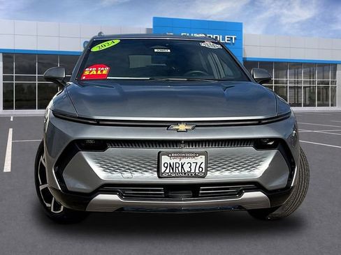 Certified 2024 Chevrolet Equinox EV LT FWD image 2