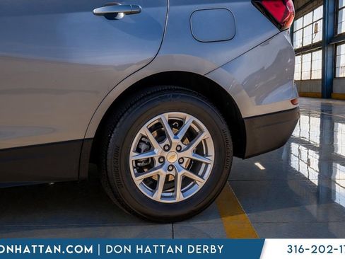 Used 2024 Chevrolet Equinox LT image 34