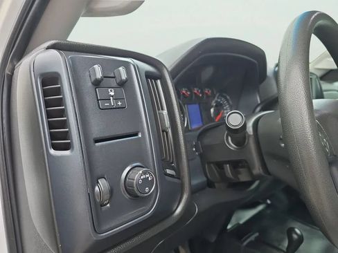 Used 2019 Chevrolet Silverado 2500 W/T w/ WT Convenience Package AWD/4WD image 21
