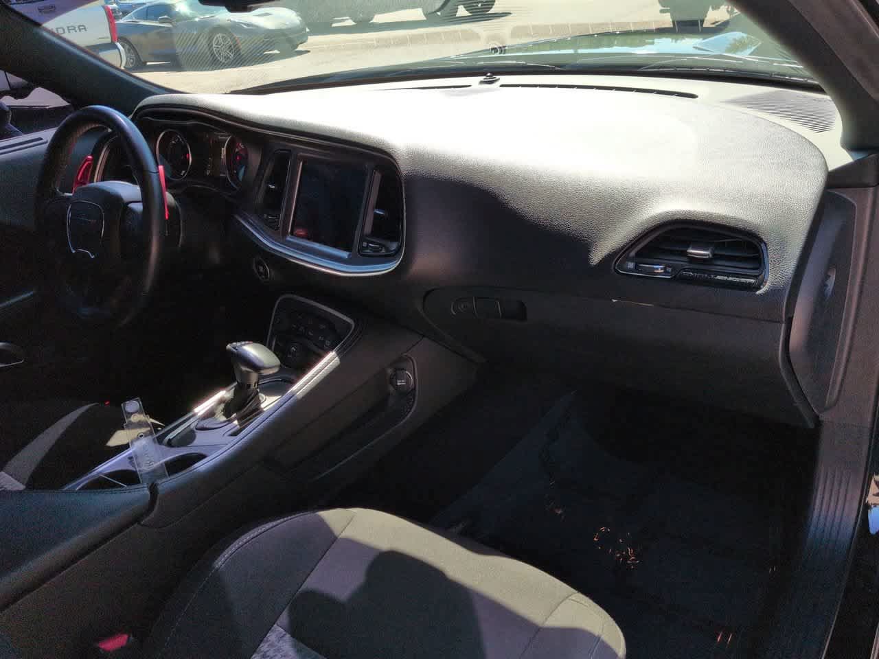Used 2022 Dodge Challenger R/T RWD image 15